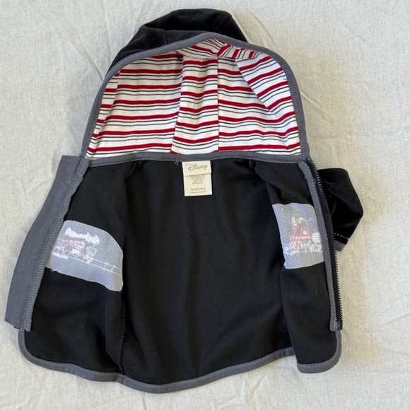 Disney Classic Pooh Train Newborn Black Velvet 2pc. Set Hoodie Jacket Pants 2009 - Picture 5 of 15